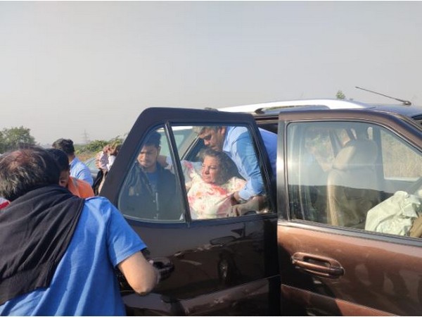 Shabana Azmi being taken out of the car which met with an accident on Mumbai-Pune Expressway on Saturday. Photo/ANI