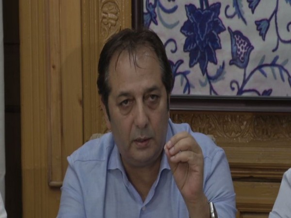 Deputy Commissioner of Srinagar, Syed Abid Rashid Shah speaking to reporters on Friday.