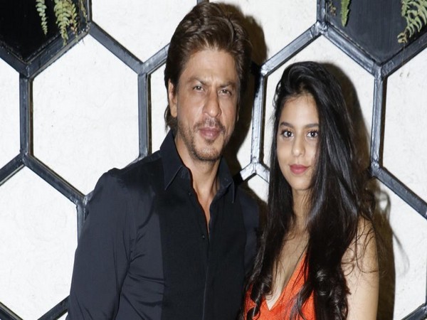 Shah Rukh Khan and Suhana Khan (Image source: Twitter)