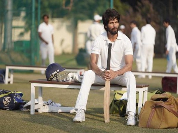 Shahid Kapoor on 'Jersey' sets (Image source: Instagram)
