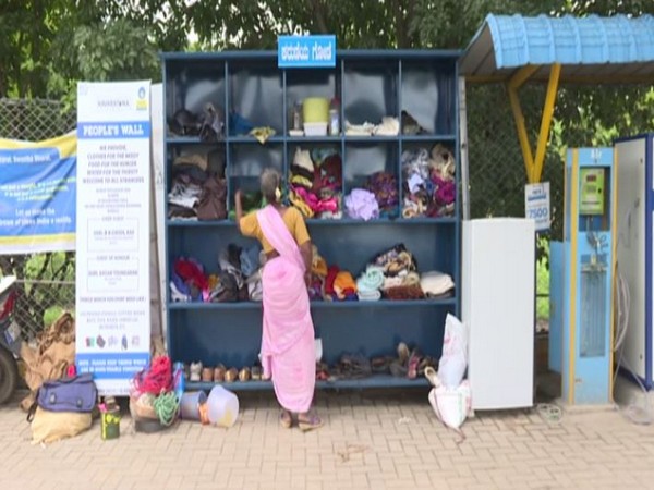 Shelf installed to help the flood victims in Shivamogga district in Karnataka. Photo/ANI