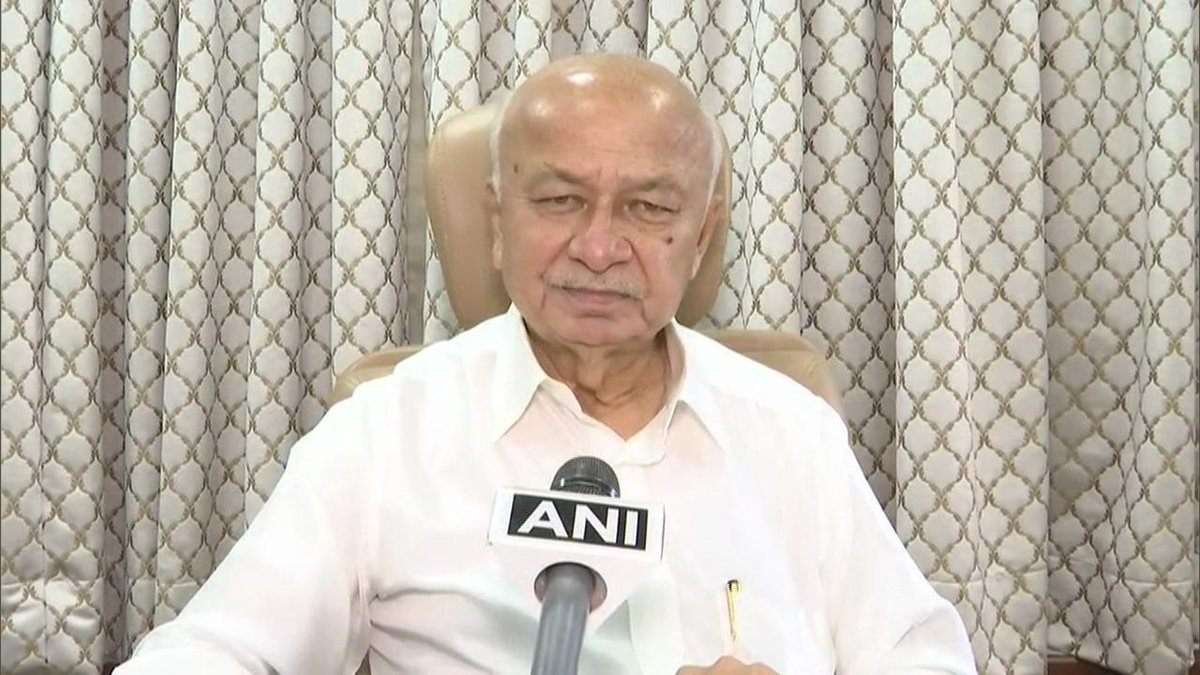 Former Home Minister Sushil Kumar Shinde talking to ANI in Mumbai on Monday 
