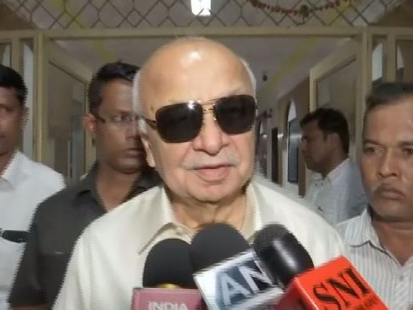 Senior Congress leader Sushilkumar Shinde talking to media persons in Mumbai on Wednesday. Photo/ANI