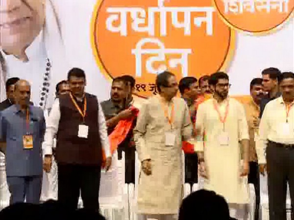CM Devendra Fadnavis, Shiv Sena chief Uddhav Thackeray and other leaders at the meeting in Maharashtra on Wednesday. Photo/ANI