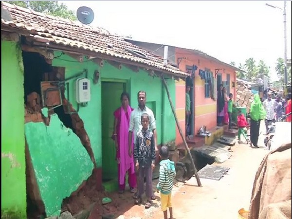 Several houses were damaged due to overflowing Tunga river. Photo/ANI