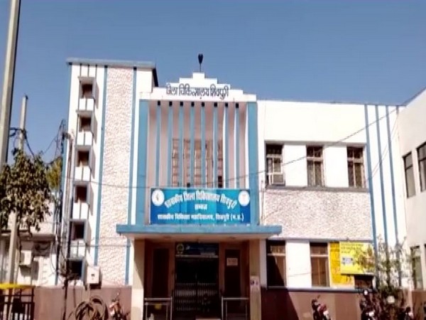 District hospital in Madhya Pradesh's Shivpuri (Photo/ANI)