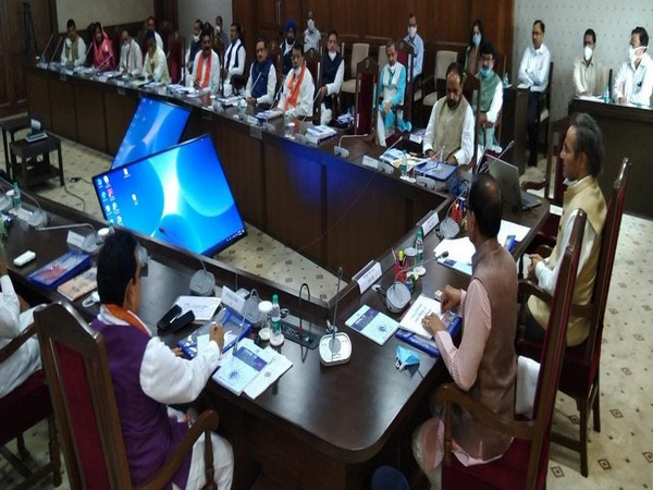 Chief Minister Shivraj Singh Chouhan holding a cabinet meeting on Thursday. [Photo/ANI]