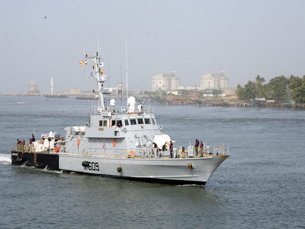 Seychelles Peoples Defence Force Ship visits Kochi