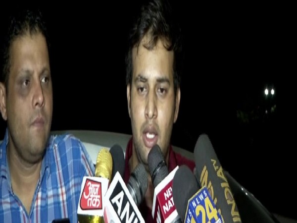 Victim Arvind Kumar (left) and Siddharth Purohit (right)