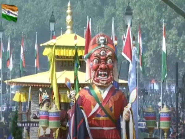 The foremost part of the tableau showed the idol of the mountain Kanchenjunga.