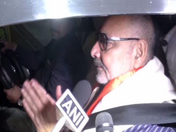 Union Minister Giriraj Singh talking to media in New Delhi on Sunday 