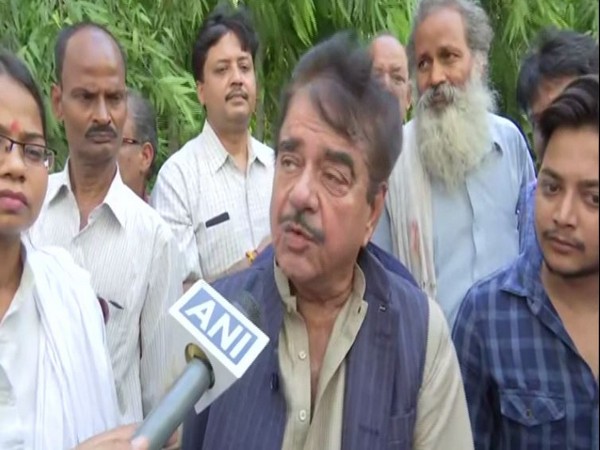 Congress leader Shatrughan Sinha speaking to ANI in Patna on Wednesday. (Photo/ANI)