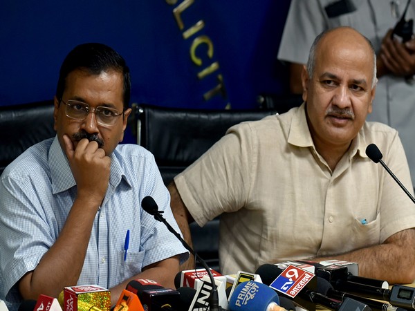 Chief Minister Arvind Kejriwal and Deputy CM Manish Sisodia (File photo)