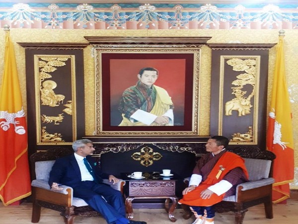 External Affairs Minister Subrahmanyam Jaishankar with Bhutanese Prime Minister Lotay Tshering in Thimphu on Friday (Photo/Subrahmanyam Jaishankar's Twitter)