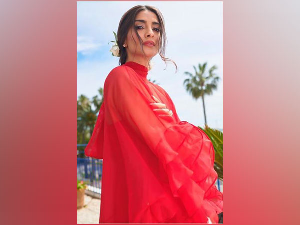Sonam Kapoor, Image courtesy: Instagram