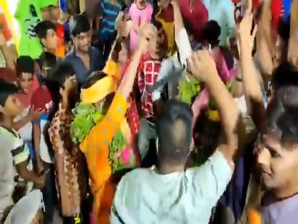 Visuals from the viral video. (Photo/ANI)