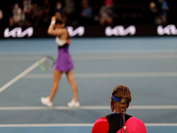 Serena defeated Halep 6-3, 6-3 in the quarter-finals on Tuesday.