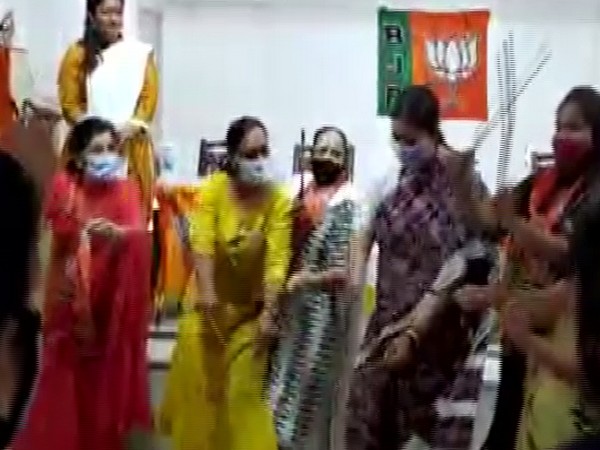 Union Minister Smriti Irani on Saturday performed Dandiya with BJP workers amid an election campaign in Tamil Nadu.