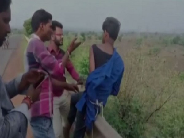 A video shows three men beating up a cattle smuggler in Katni district of Madhya Pradesh. 