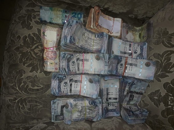 CISF detects foreign currency of worth Rs 45 lakh