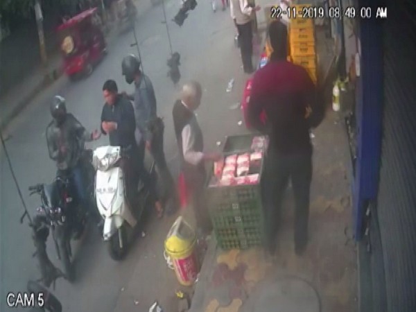 The duo robbed a man at gunpoint in Yamuna Nagar. Photo/ANI