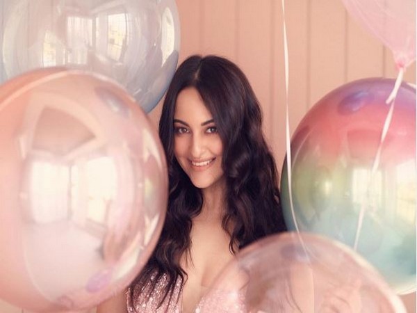 Sonakshi Sinha (Image Courtesy: Instagram)