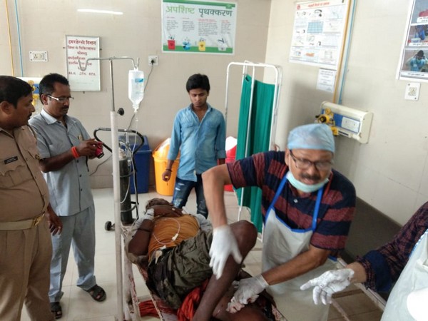 Visuals of the injured in district hospital in Sonb
