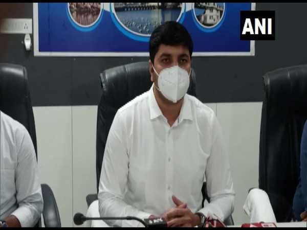 Dr Sourabh, Paridhi, DC, Jamnagar, Gujarat (Photo/ANI) 