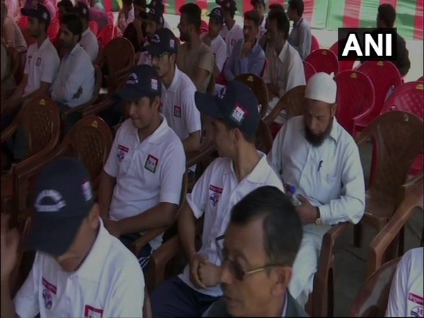 Classes under Army's Super-30 mission began in Kashmir on Thursday. Photo/ANI