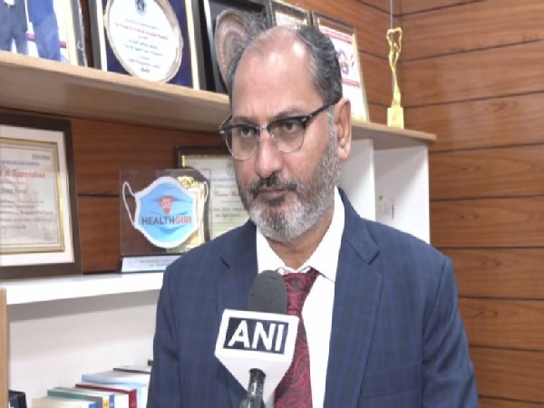 Lok Nayak Jai Prakash Narayan Hospital MD Dr Suresh Kumar speaking to ANI in Delhi on Saturday. [Photo/ANI]