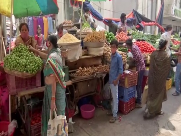 Lesser people at the market in Telangana (Photo/ANI)