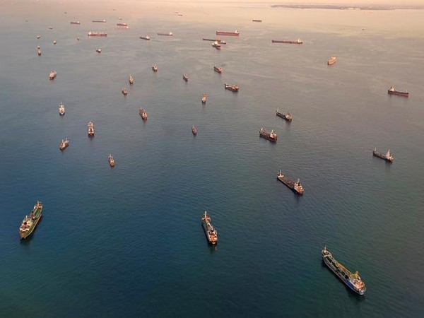 Vessels at the Singapore Strait (Photo/Reuters) 
