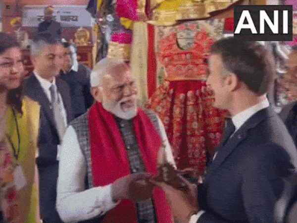 PM Modi gifts replica of Ram Mandir to French President Macron in Jaipur. (Visuals: ANI)
