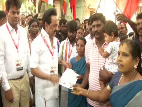 MK Stalin launched signature campaign at Kolathur, Chennai 