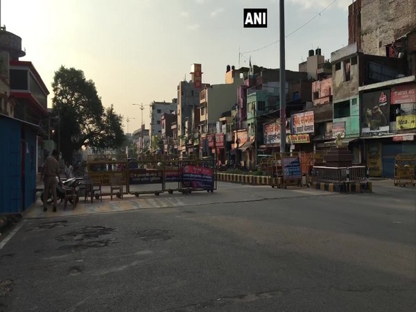 The streets of Prayagraj wore a deserted look on Saturday morning amid the weekly lockdown. (Photo/ANI)