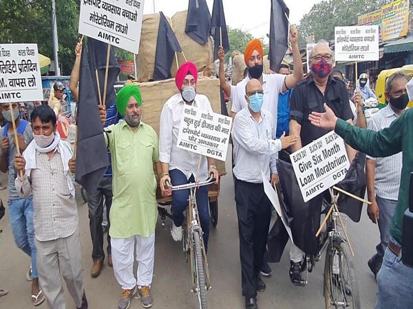 Transporters protesting against fuel price hike in Delhi. (Photo/ANI)