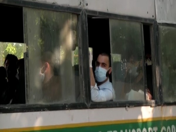 Visual of students in Srinagar