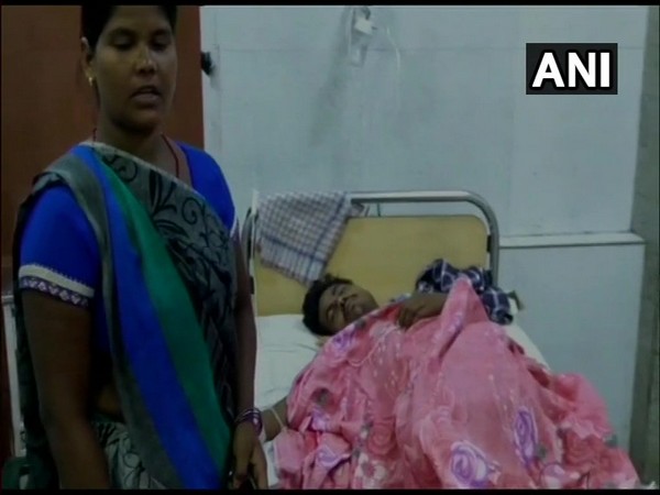 Victim Sujit Kr undergoing treatment in a hospital in Barabanki, Uttar Pradesh. (Photo/ANI)