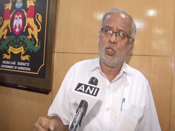 Primary and Secondary Education Minister of Karnataka, S Suresh Kumar (Photo/ ANI)