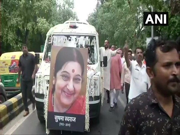 Mortal remains of former External Affairs Minister Sushma Swaraj brought to BJP headquarters