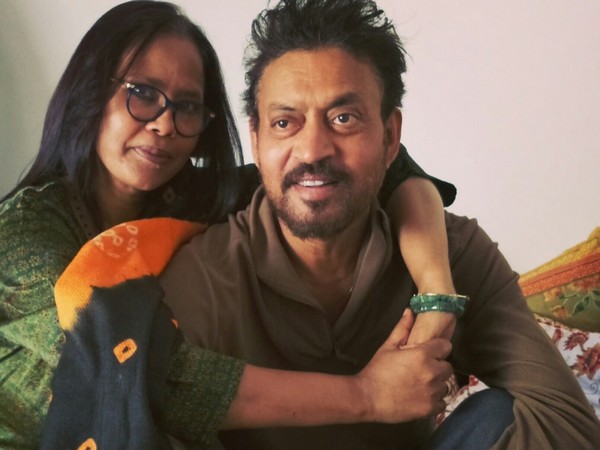 Image of late Irrfan Khan and his wife Sutapa (Image source: Instagram)