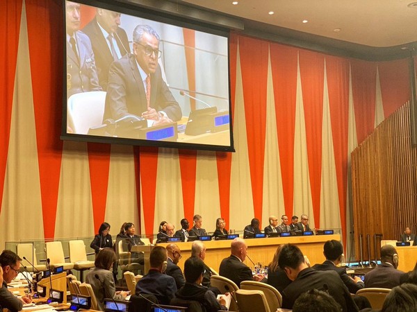 Syed Akbaruddin speaking at an event on improving peacekeeping performance