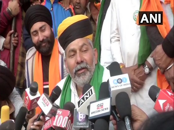 BKU spokesperson Rakesh Tikait speaking to reporters at Ghazipur border (Photo/ ANI)
