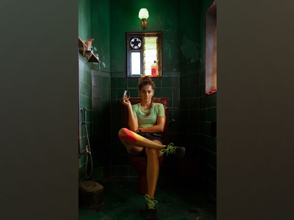 Taapsee Pannu's first look from 'Looop Lapeta' (Image source: Instagram)
