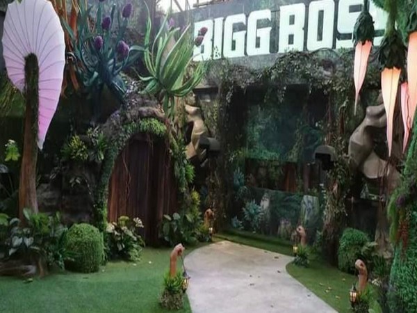'Bigg Boss' Season 15 set (Image source: Twitter)