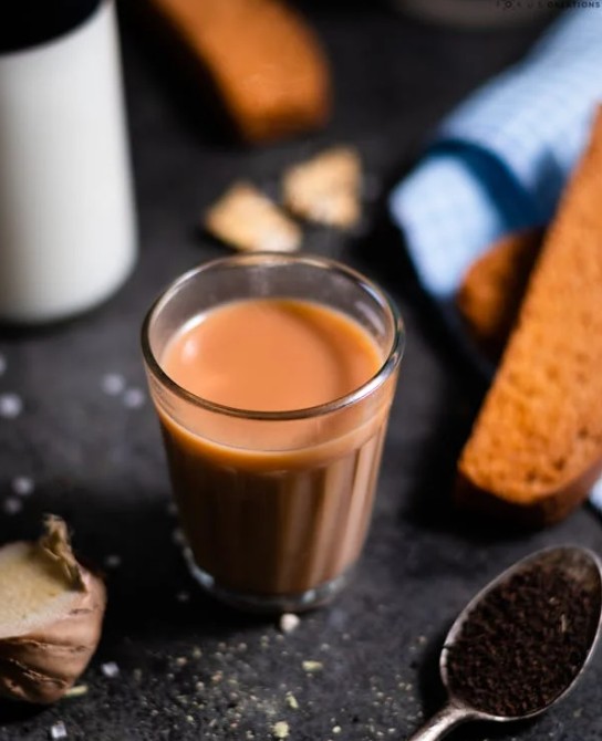 Couple gives up engineering careers to sell tea