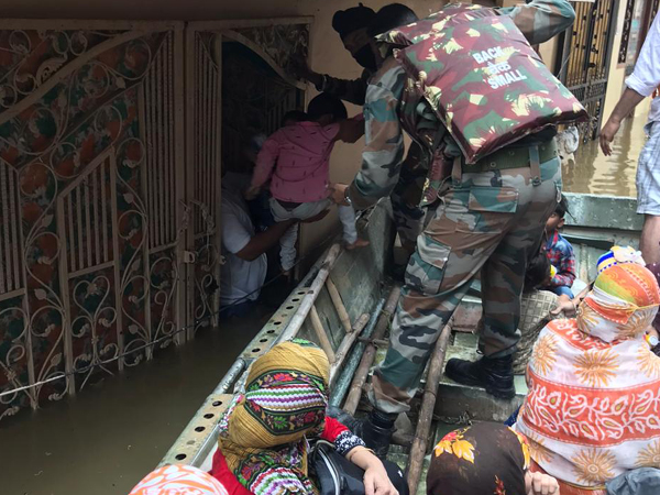 A visual of the Indian army during flood relief in Telangana. 
