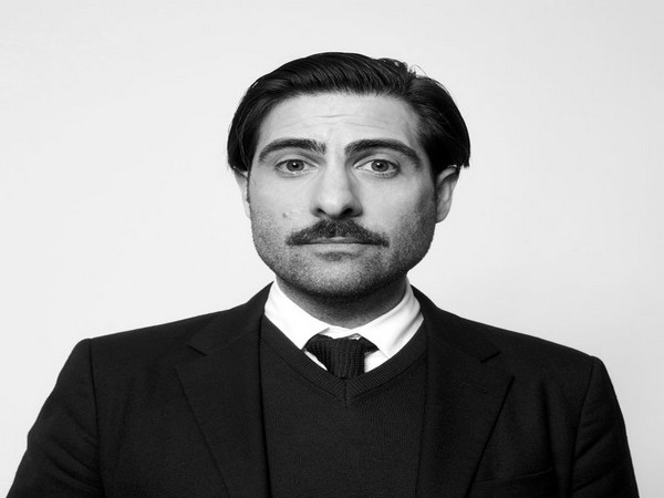 Jason Schwartzman (Image Source: Twitter)
