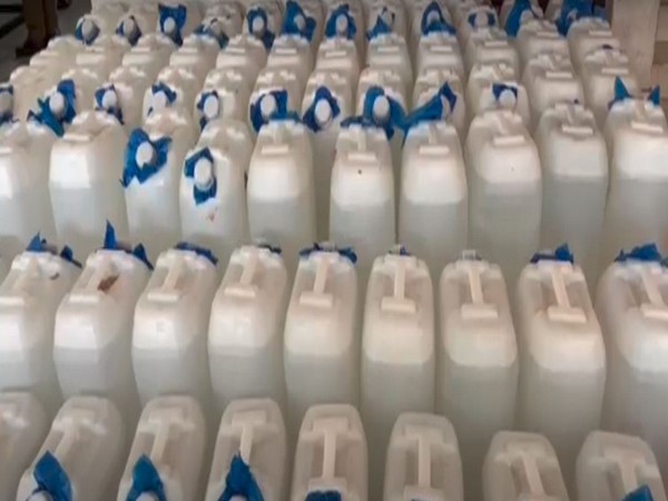 Seized cans of spirit in Kerala (Photo:ANI)