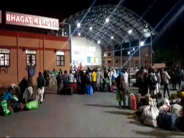 People from Pakistan waiting for Thar Express at Jodhpur’s suburban station Bhagat ki Kothi.